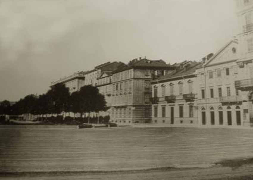 150 / 196